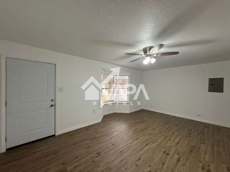 Building Photo - 231 Middlebury Dr