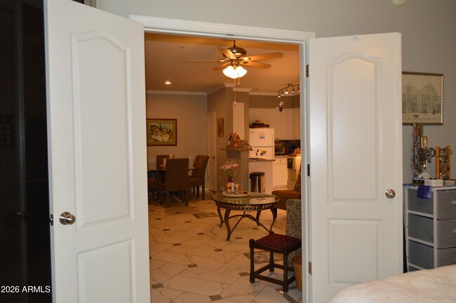 Building Photo - 1701 E Colter St