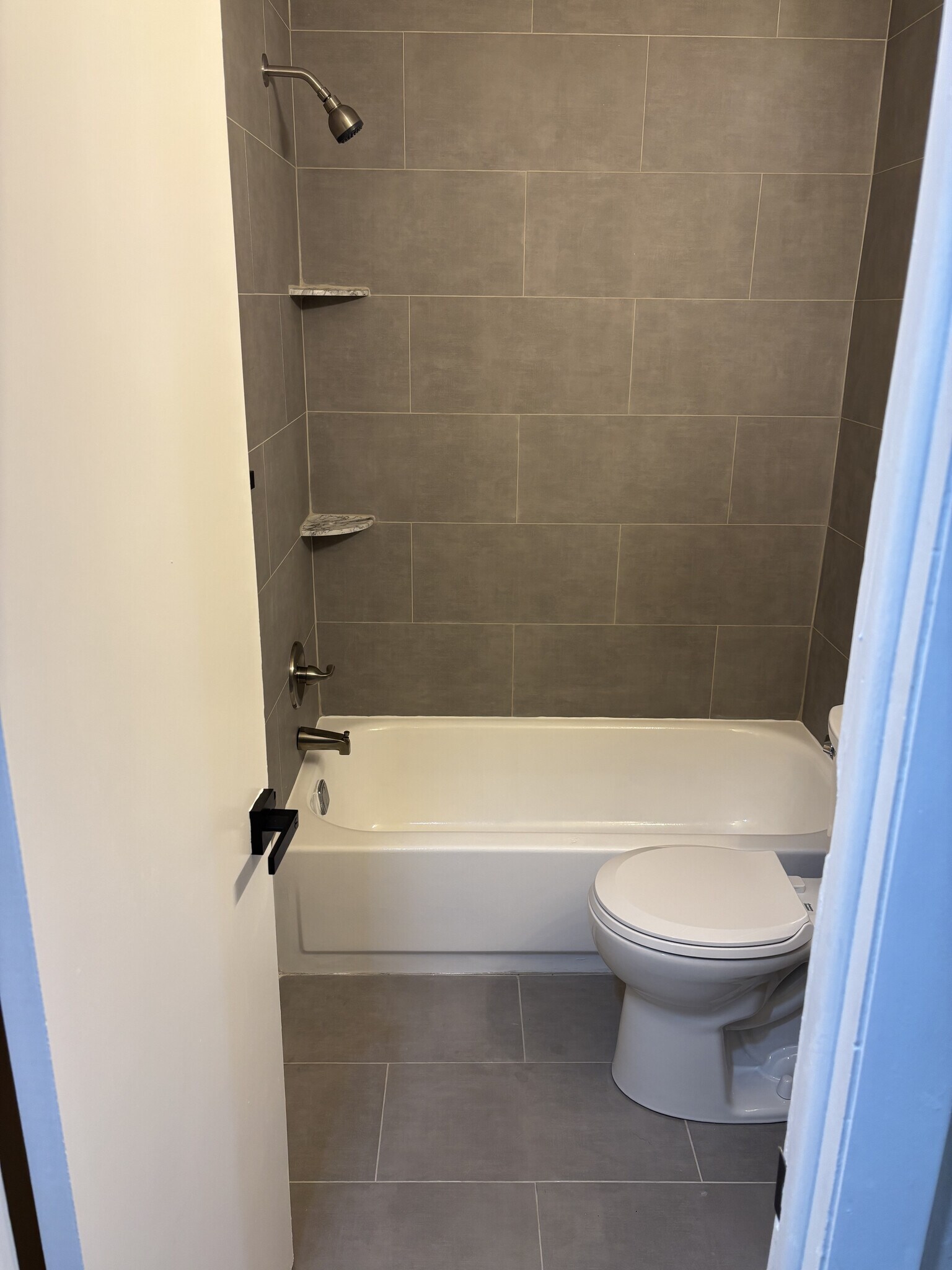 Building Photo - 4322 E Howell St