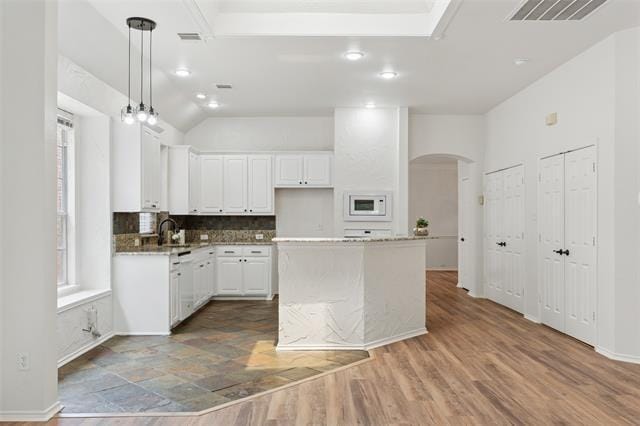 Building Photo - 4816 Rockcreek Ln