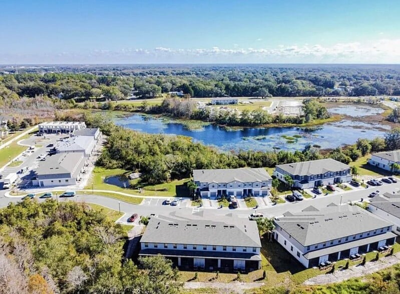 Building Photo - 1595 Cassius St