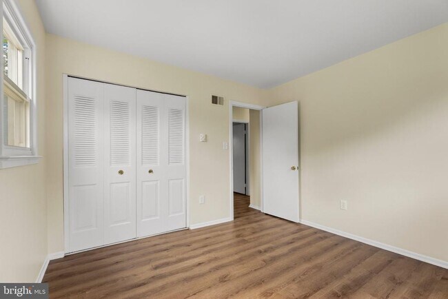 Building Photo - 13242 Kurtz Rd