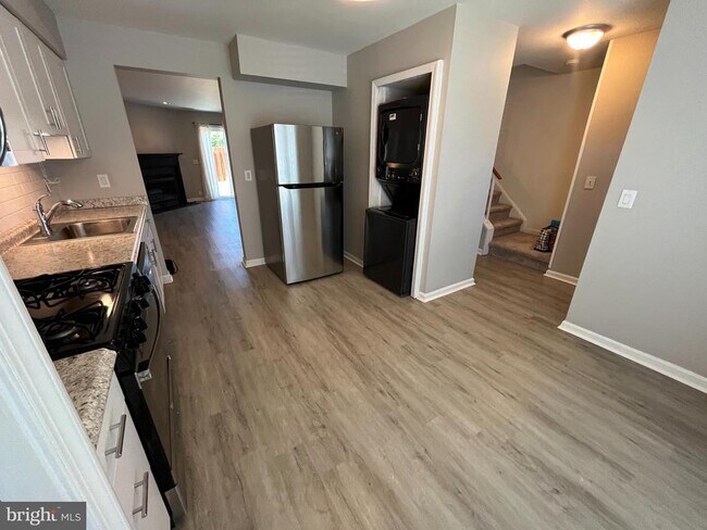 Building Photo - 10606 Greta Lynn Ct
