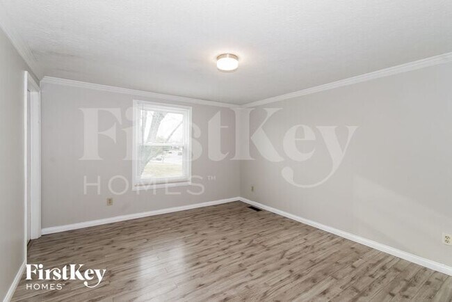 Building Photo - 5777 Liberty Creek Dr E