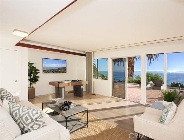 Building Photo - 2105 W Paseo Del Mar