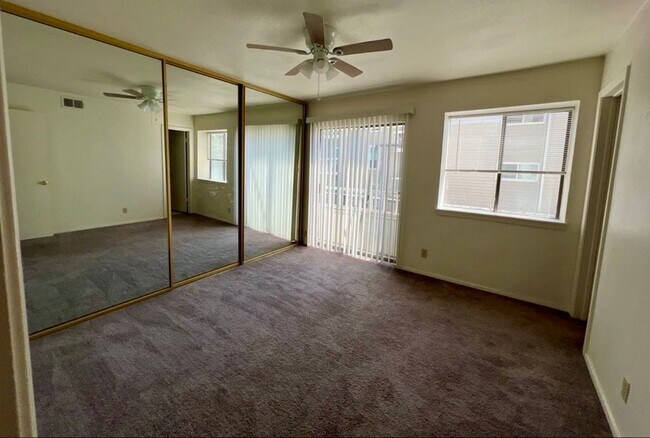 Building Photo - 3115 Helms St