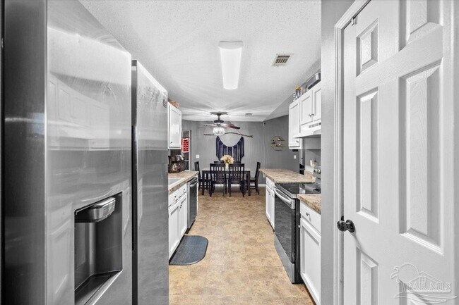 Building Photo - 2625 Tupelo Ave