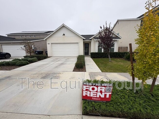 Primary Photo - 217 E Tyler Ct