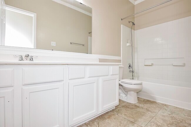 Building Photo - 407 Stream Mill Ln