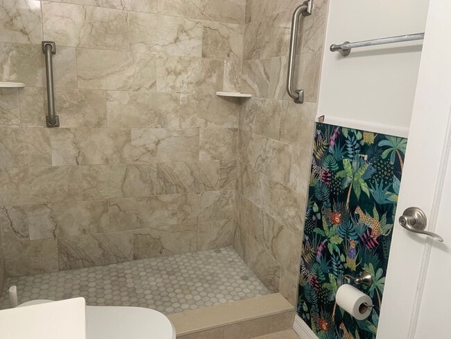Building Photo - Coquina Key Condo