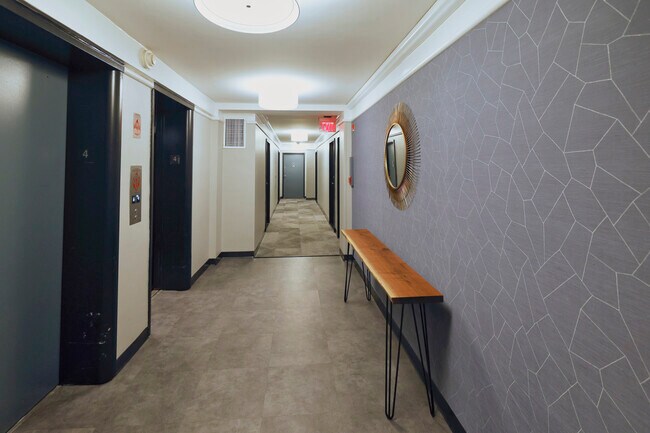 Elevators - 1420 N St NW