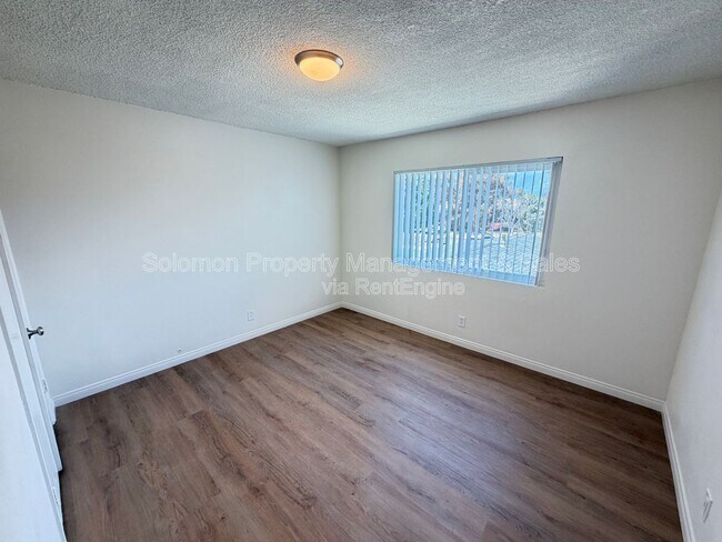 Building Photo - 1311 W Puls St