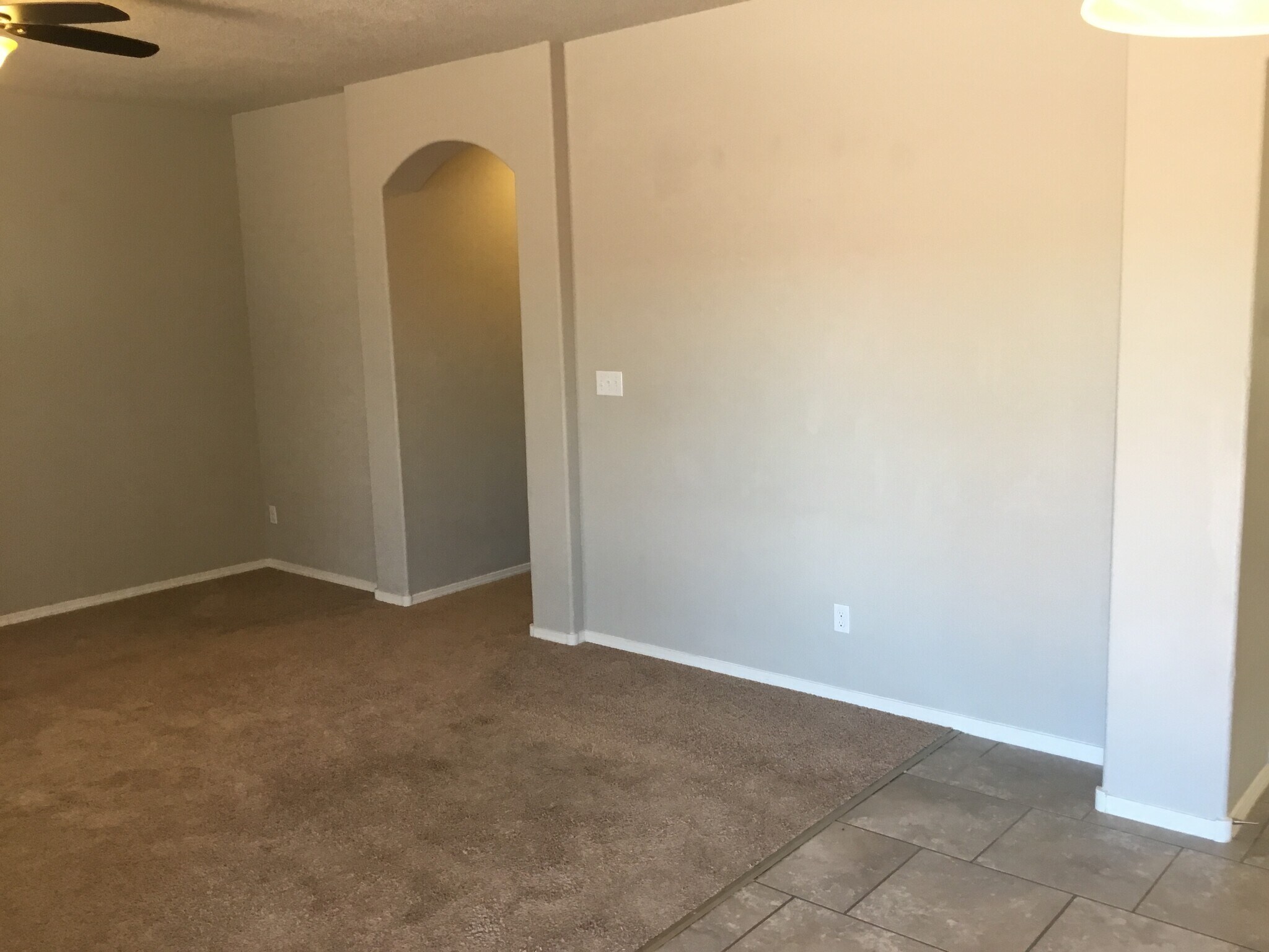 Building Photo - 2711 Full Moon Ct NE