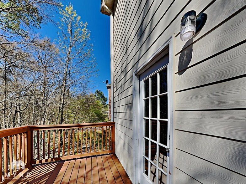 Building Photo - 308 Nunnally Dr