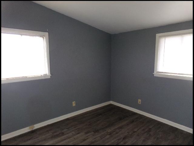 Building Photo - 1215 W 37th St