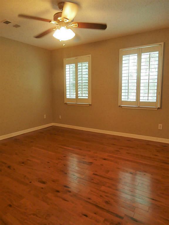 Building Photo - 5800 Lumberdale Rd