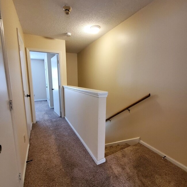 Building Photo - Modern Duplex Living in Georgia - 2Bed/2.5Bath with Convenient Amenities