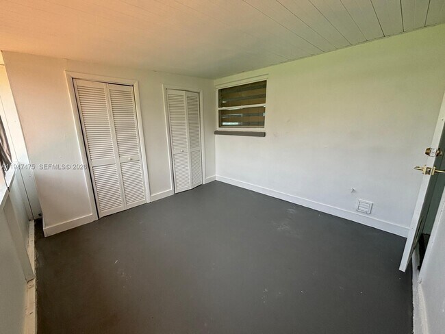 Building Photo - 4715 NW 44th St