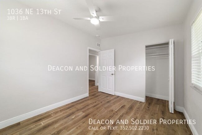 Building Photo - 1036 NE 13th St