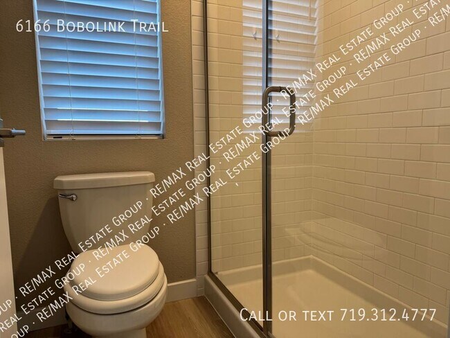 Building Photo - 6166 Bobolink Trl