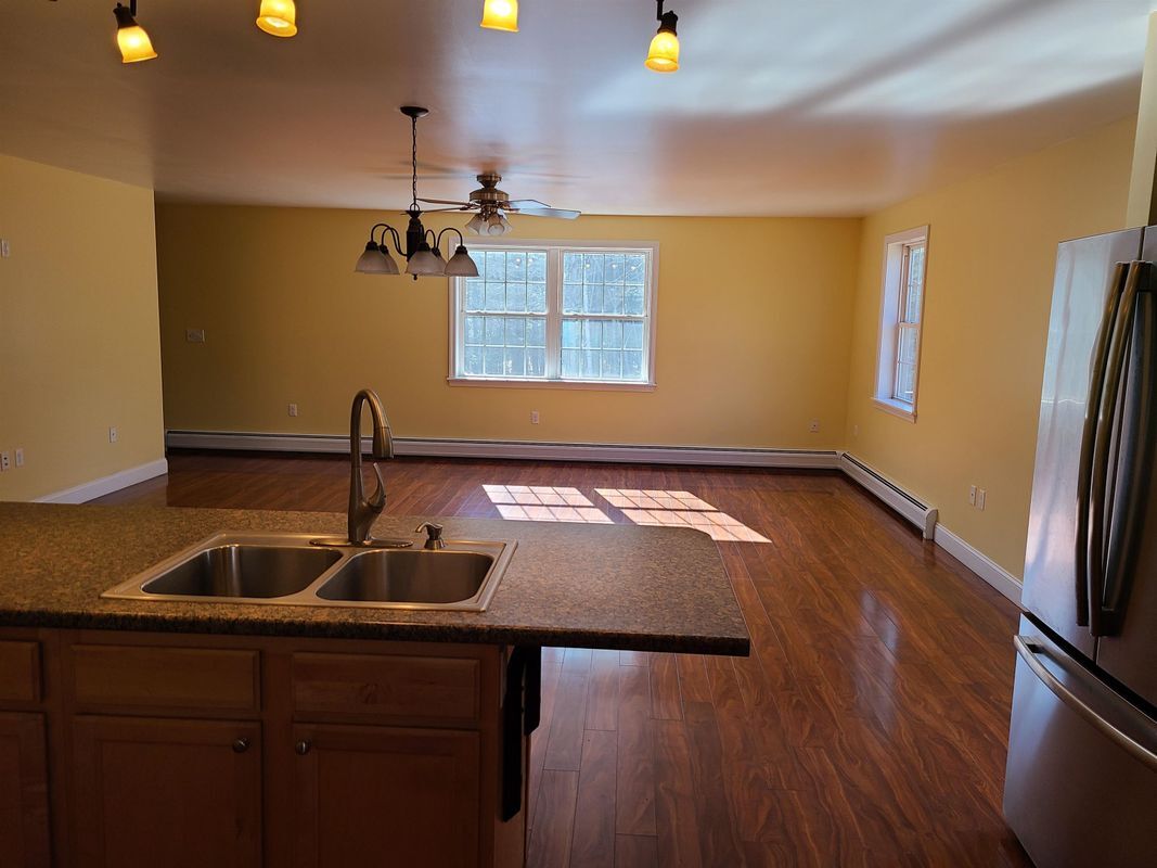 Building Photo - 354 Weirs Rd