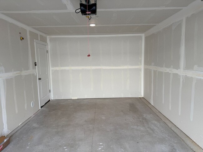 Building Photo - 5697 E Surfers Pt Ln