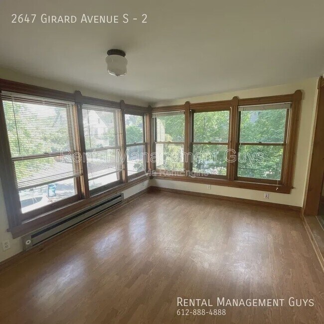Building Photo - 2647 Girard Ave S