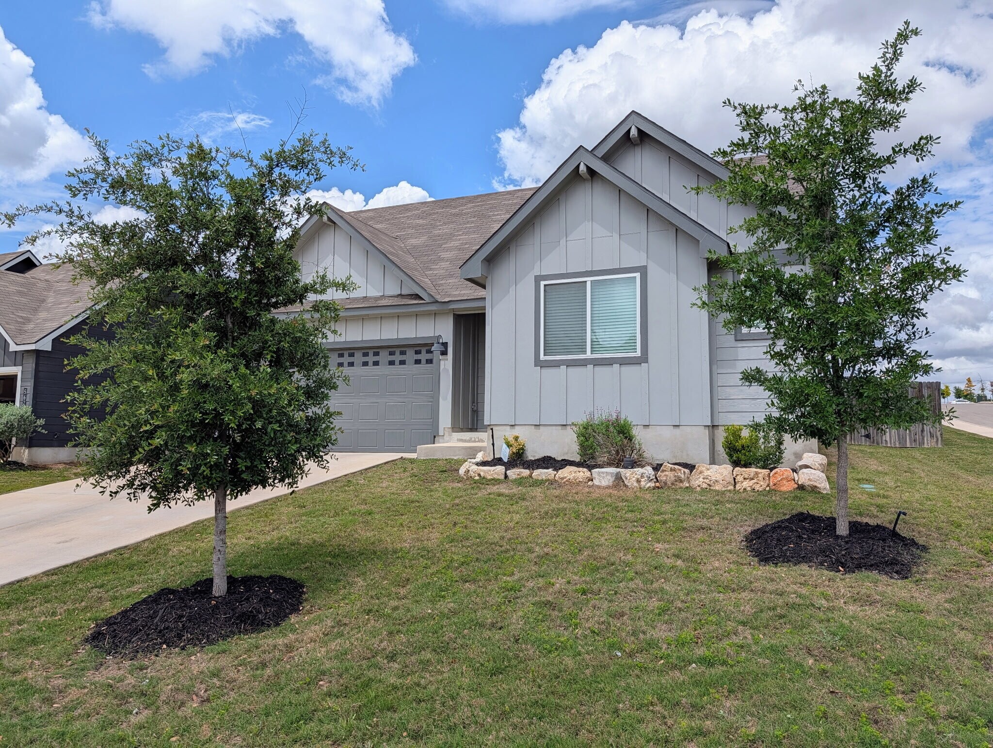 Building Photo - 5627 Jewel Curv