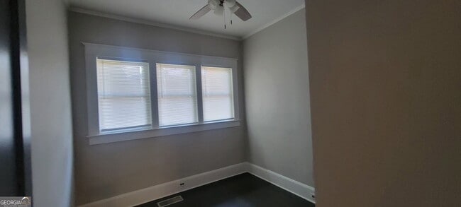 Building Photo - 1352 Lucile Ave SW