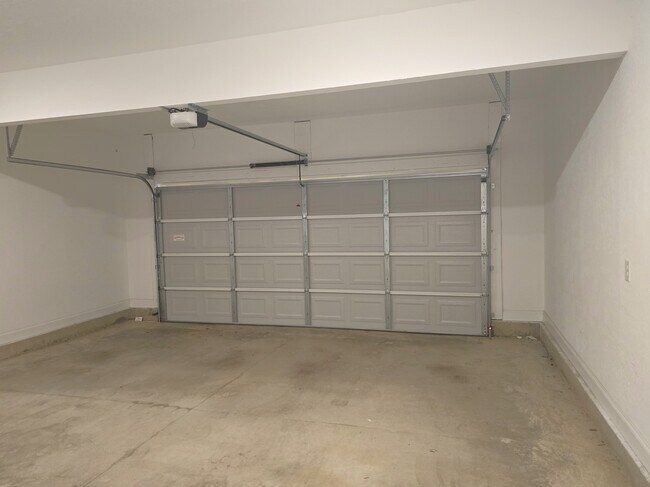 Building Photo - 7510 Paisley Cir