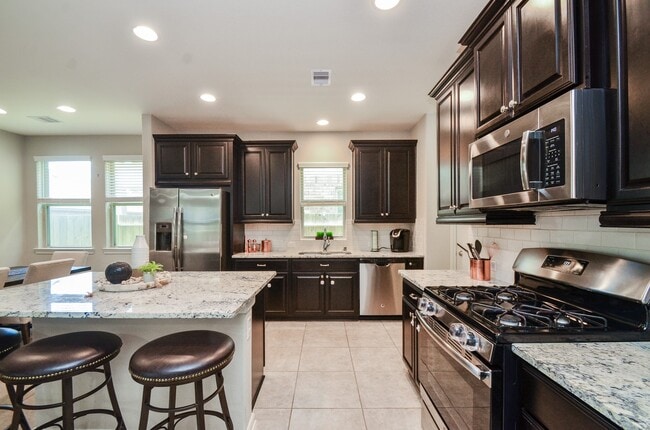 Primary Photo - 1627 Summer City Dr