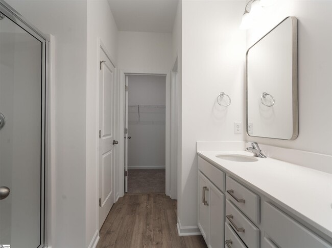 Building Photo - 30 Thorne St