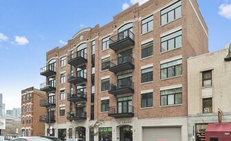 Building Photo - 711 W Grand Ave