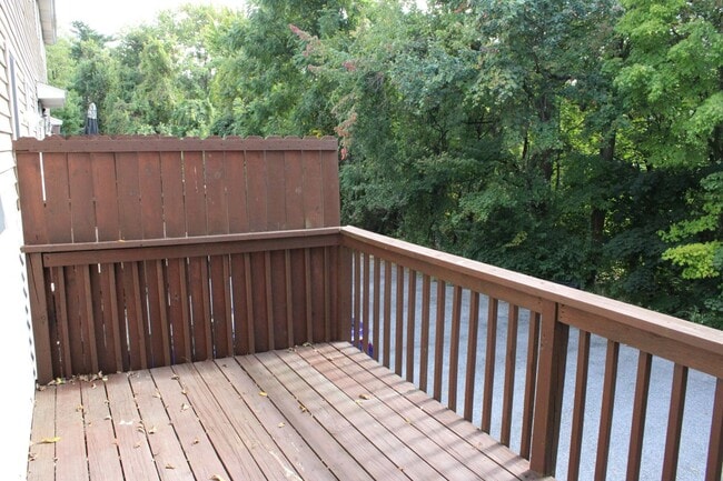 Building Photo - 267 Ark Dr