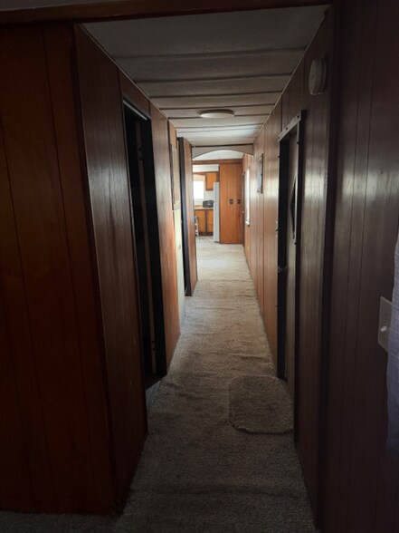 Building Photo - 22127 US-441