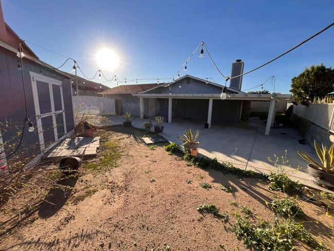 Building Photo - Rockridge Ln