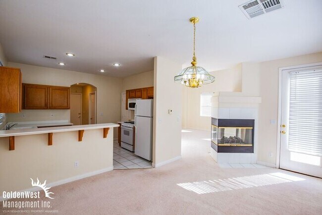 Building Photo - Stunning 3Bdm 2.5Ba Two-Story Home in Peccole Ranch!