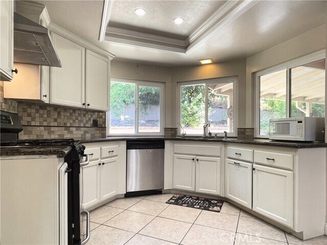 Building Photo - 20665 Fuero Dr