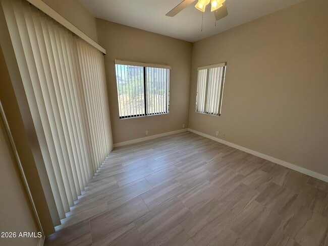 Building Photo - 10401 N Saguaro Blvd