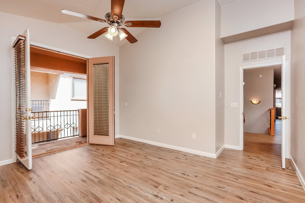 Building Photo - 462 E Calle De Ocaso