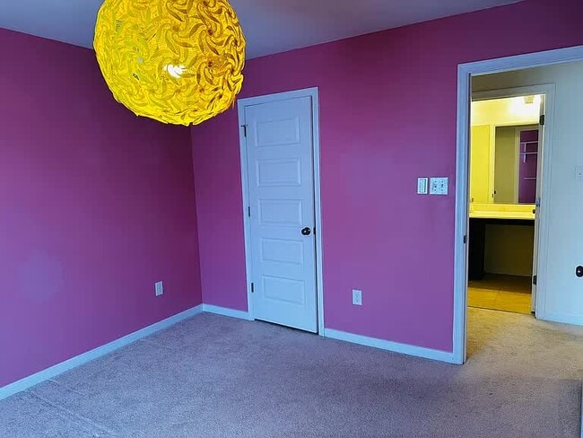 Building Photo - 5604 Benoni Ct