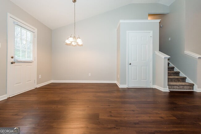 Building Photo - 338 Brookside Dr
