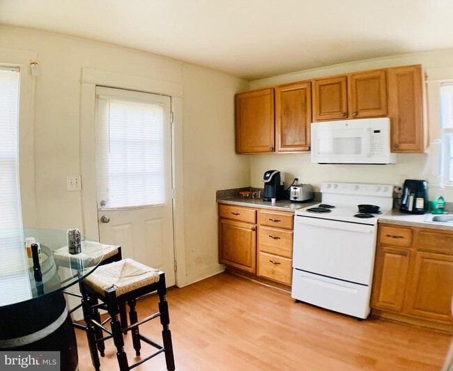 Building Photo - 520 Wyne Dr