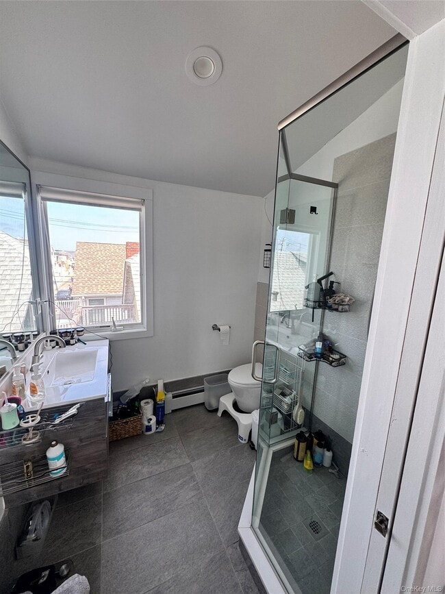 Building Photo - 16 Florida St