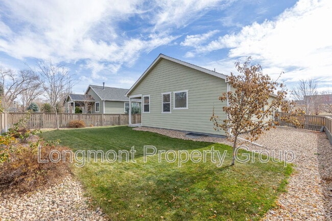 Building Photo - 1334 14th Ave