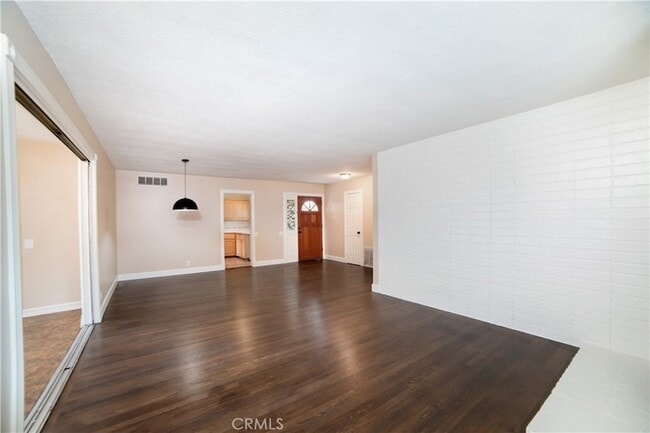 Building Photo - 2958 Gramercy St