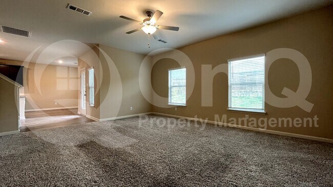 Building Photo - 274 Moonstone Way