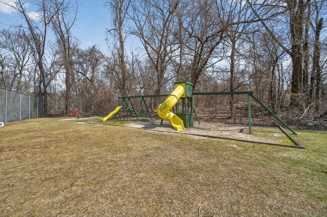 Building Photo - 20 Westgate Rd