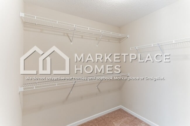 Building Photo - 315 Archie Way