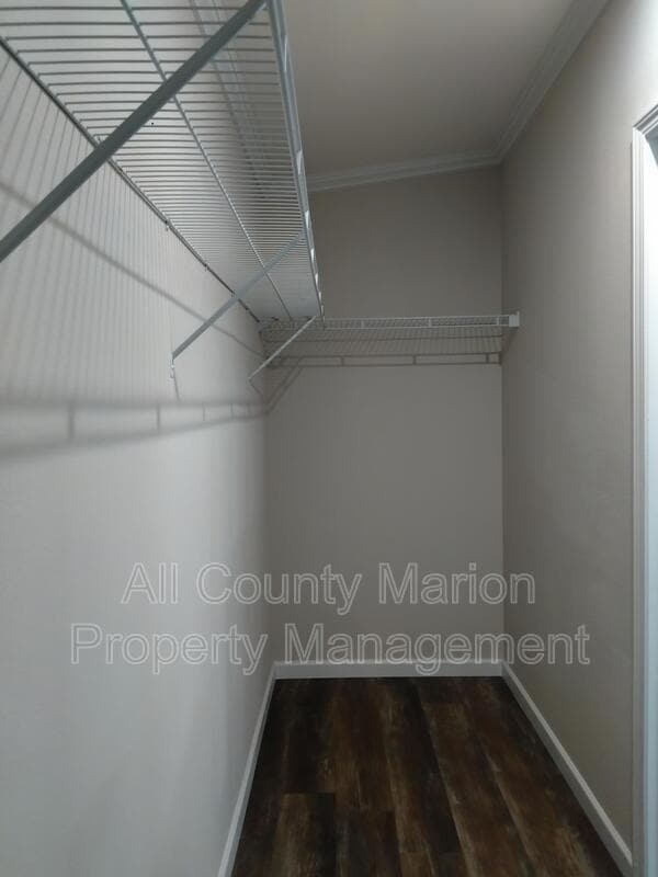 Building Photo - 23031 NE 112th Court Rd